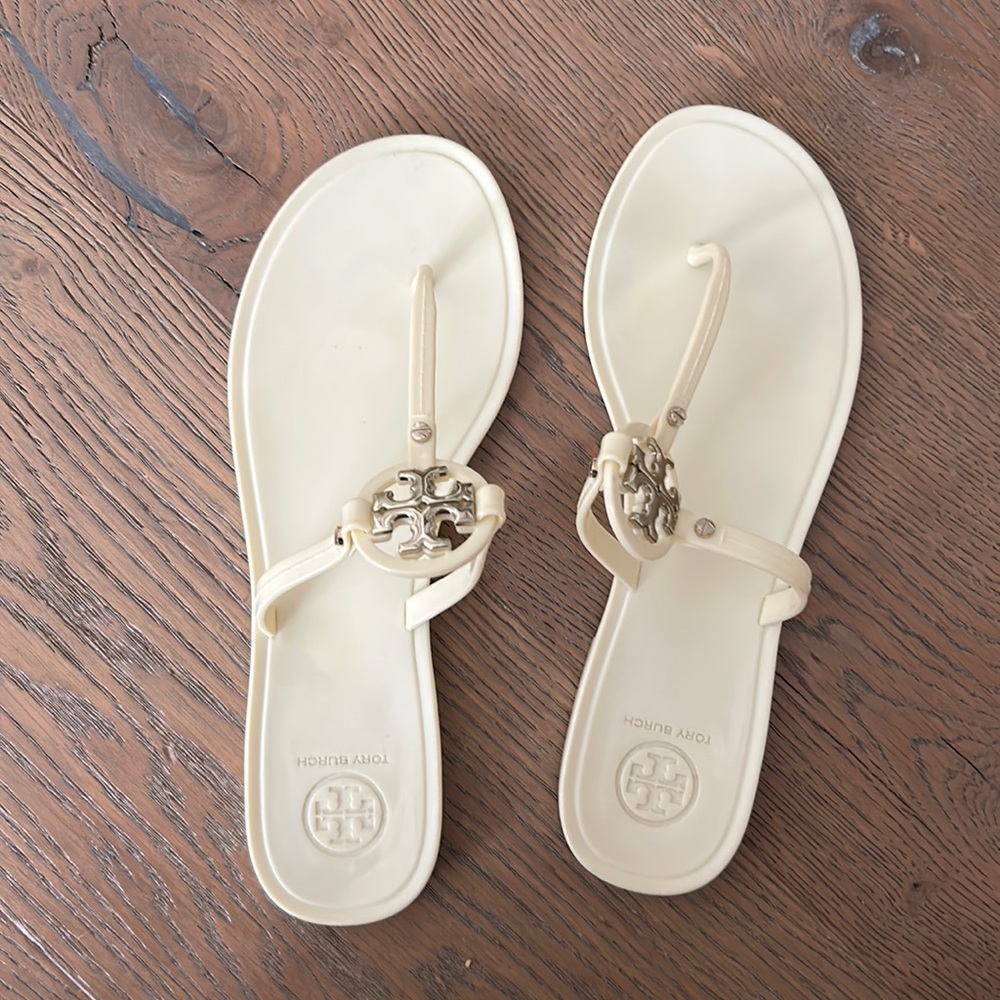 Tory burch sandles